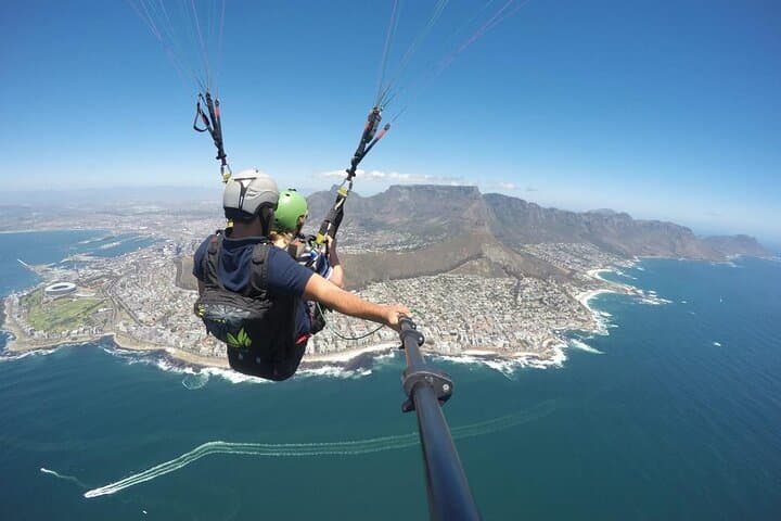Tandem Paragliding Over Cape Town: Signal Hill and Lion's Head Scenic Flight photo 3