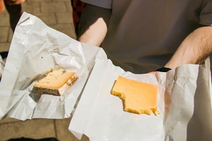 Borough Market & London Bridge Food Tour: Taste London's Historic Market photo 2