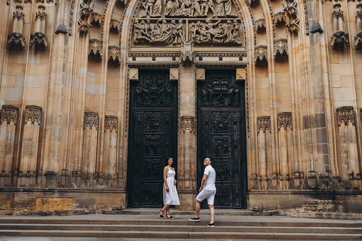 Prague Castle Private Photoshoot — Capture Iconic Castle Views with a Local Photographer photo 5