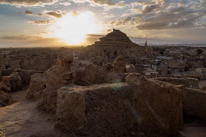3-Day Siwa Oasis and Western Desert Private Trip — Oracle Temple & Cleopatra's Spring photo 2