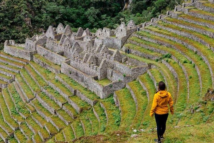 Short Inca Trail: 2-Day Hike to Machu Picchu via Sun Gate & Vistadome Train photo 2