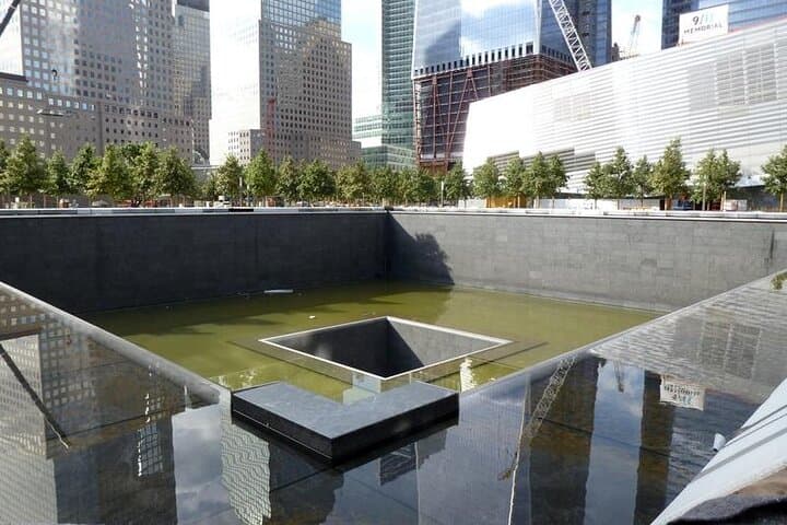 Panoramic Streets: 4-Hour Upper & Lower Manhattan Tour