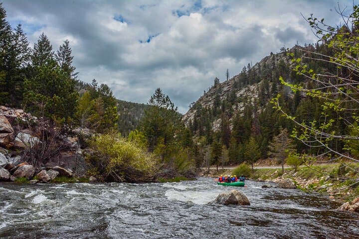 Advanced Clear Creek Whitewater Rafting: Dare the Gold Rush Section photo 4