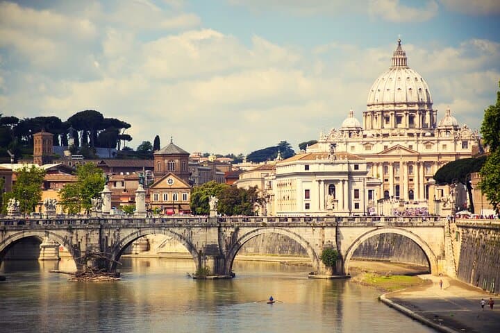 Rome Sky Transfer: Private Airport Cab Service from FCO photo 4