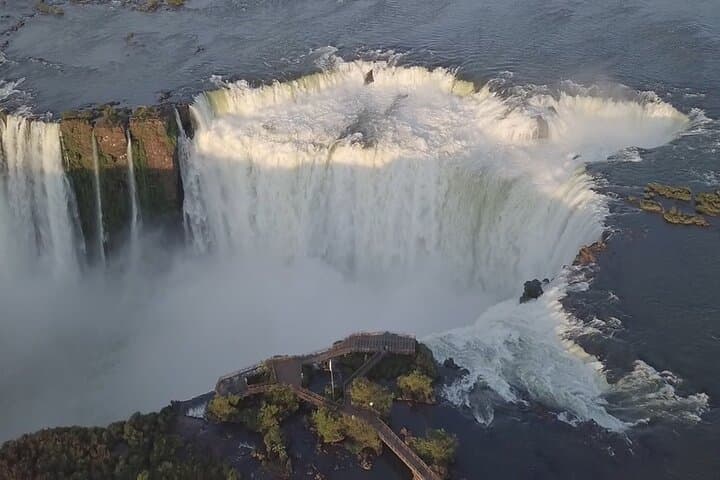 Private Day Trip: Explore Both Sides of Iguazu Falls (Brazil & Argentina) photo 2