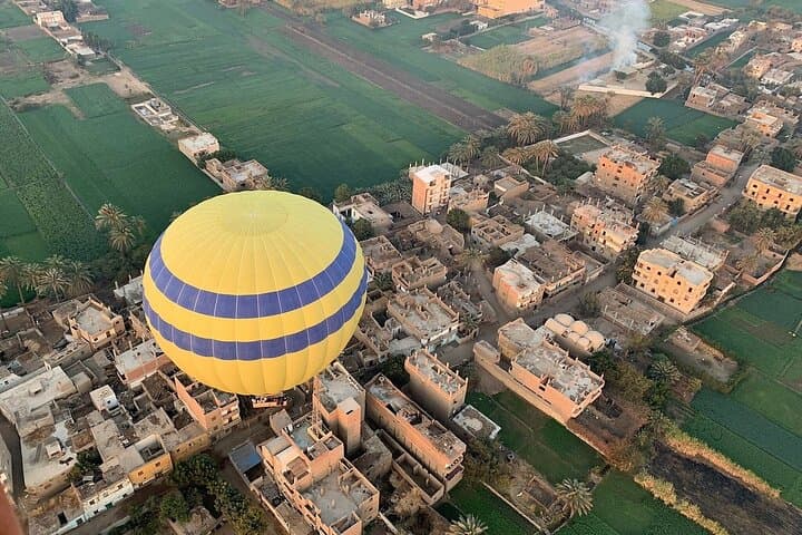 Sunrise Hot Air Balloon Ride Over Luxor's Temples photo 5