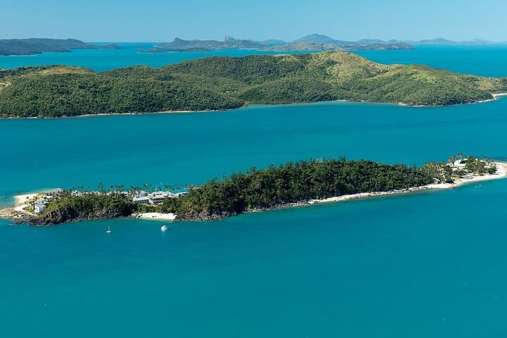 Whitehaven From Above: 30-Minute Whitsundays Helicopter Tour photo 4