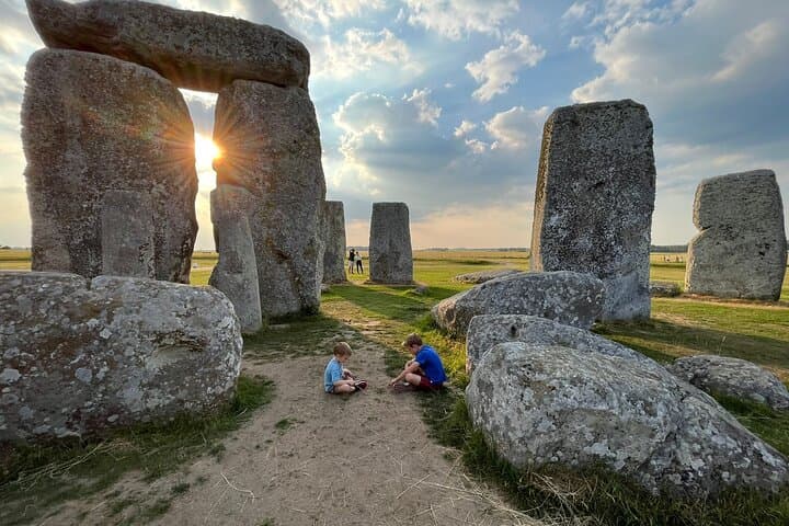Private Inner-Circle Stonehenge Tour with Bath & Lacock Day Trip from London photo 2