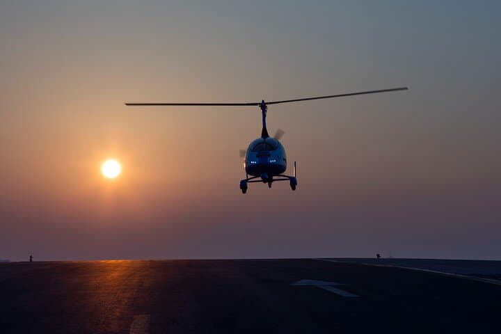 Gyrocopter Dubai: 20-Minute Private Aerial Flight Over Palm & Marina photo 5