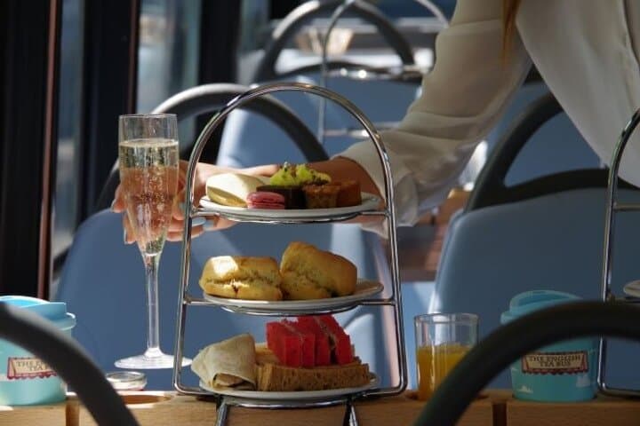 London Afternoon Tea Bus: Panoramic Lower-Deck Tour with Prosecco photo 4