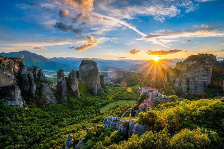 Full-Day Private Tour to Meteora, Thermopylae & Delphi from Athens photo 3