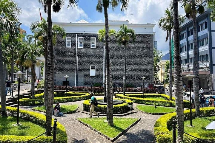 Private North Mauritius Full-Day Tour — Cap Malheureux, Port Louis & Botanical Garden photo 4