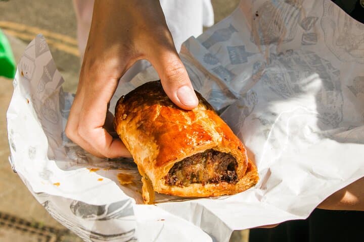 Borough Market & London Bridge Food Tour: Taste London's Historic Market photo 3