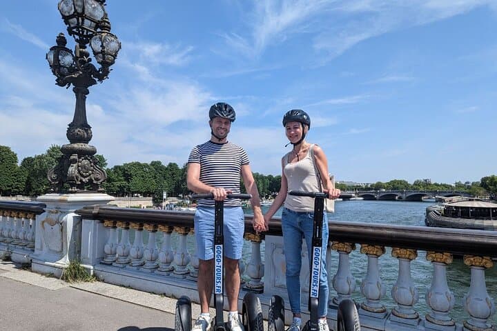 Glide Paris: 90-Minute Segway Tour + Seine River Cruise Ticket photo 6
