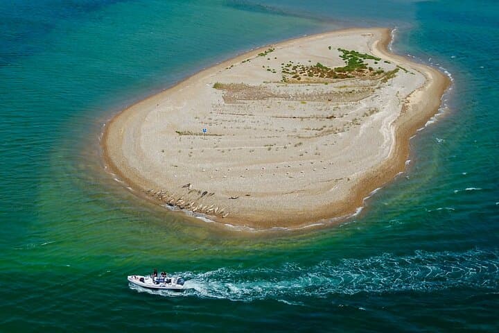 Private Boat Sightseeing Tour Along the North Norfolk Coast — Scolt Head Island & Sunset Cruises