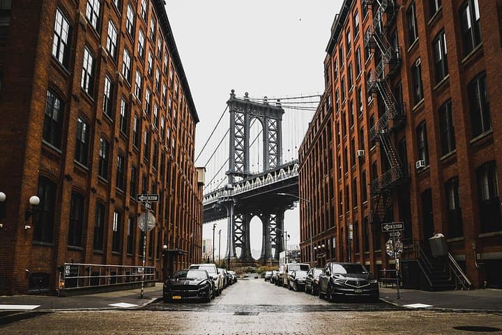Private New York City Landmarks Tour: Empire State to Brooklyn Bridge (Private SUV & Guide) photo 3