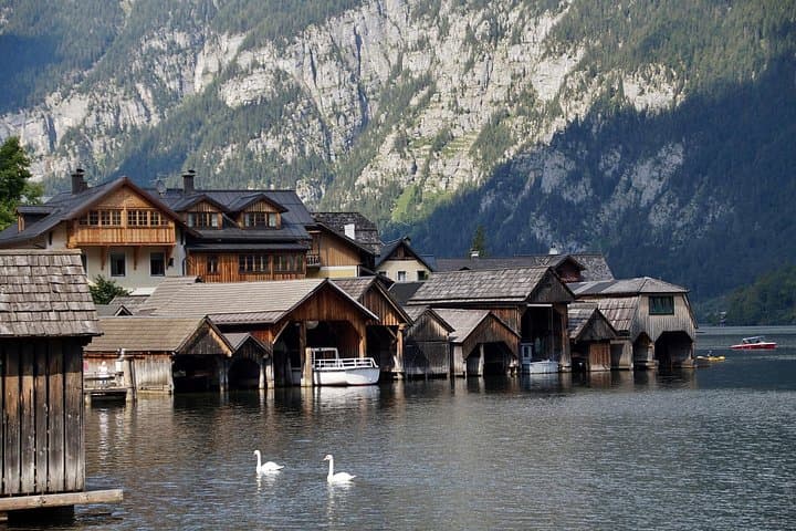 Private Day Trip from Salzburg to Hallstatt & St. Gilgen — Scenic Drive and Local Insights photo 3