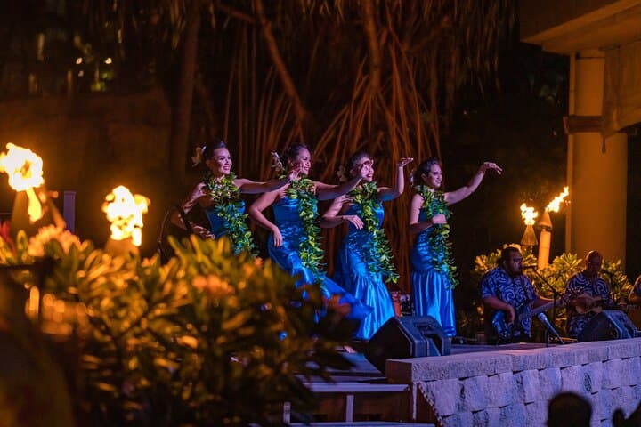 Wailele Luau at Kaanapali: Fire-Knife Show & Oceanfront Dinner photo 5