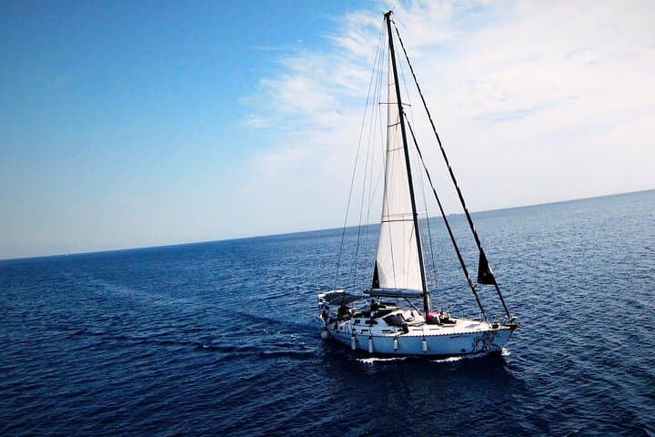 Sail Rhodes: Private Day Cruise to Anthony Quinn Bay, Thermal Springs & Traganou