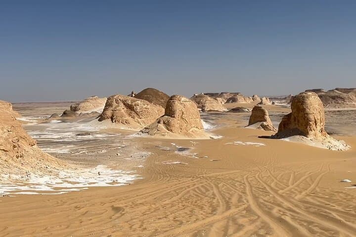 5-Day Bahariya Oasis & Cairo: Black and White Desert Camping Expedition photo 5