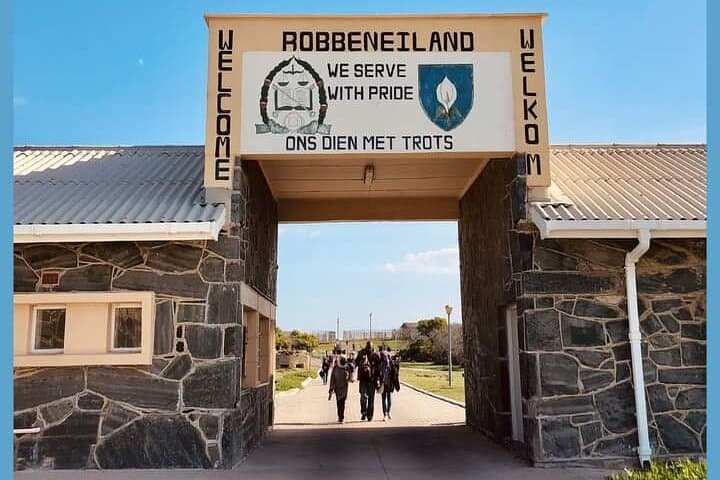 Robben Island and Table Mountain: Full-Day Private Tour from Cape Town photo 4