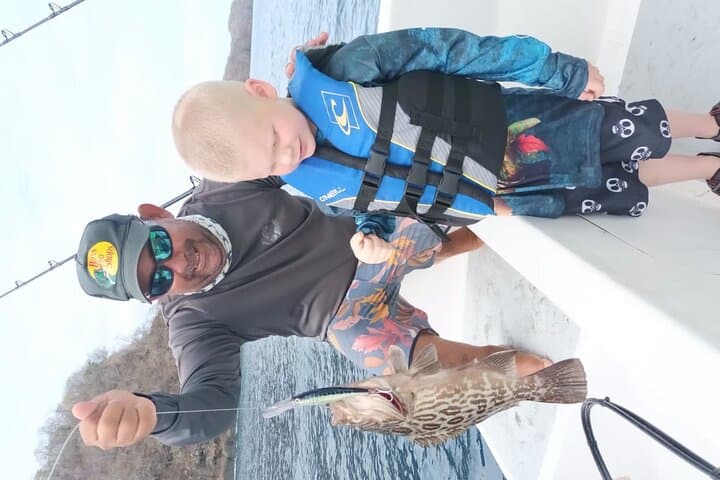 Playa Hermosa Half-Day Private Deep-Sea Fishing Charter photo 4