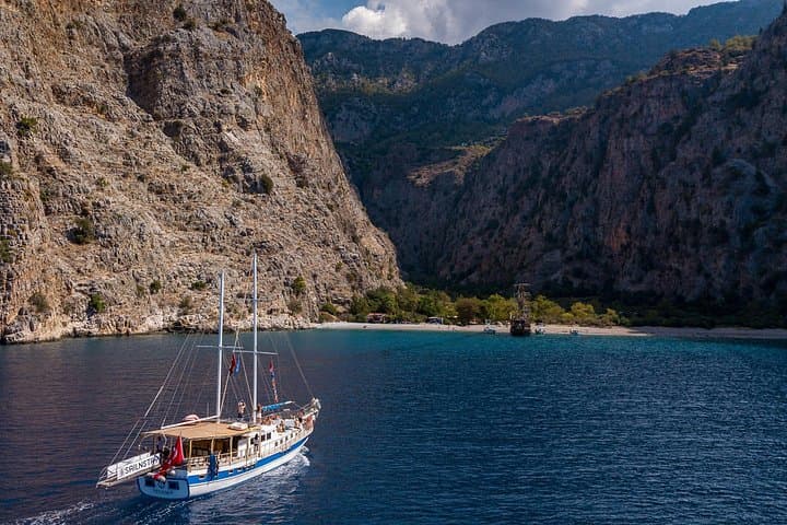 Gulet Cruise Fethiye to Olympos: Butterfly Valley, Kekova & St. Nicholas Island photo 2