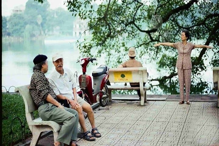 Hanoi Layover Tour: Best 6–8 Hour Private City Experience photo 4