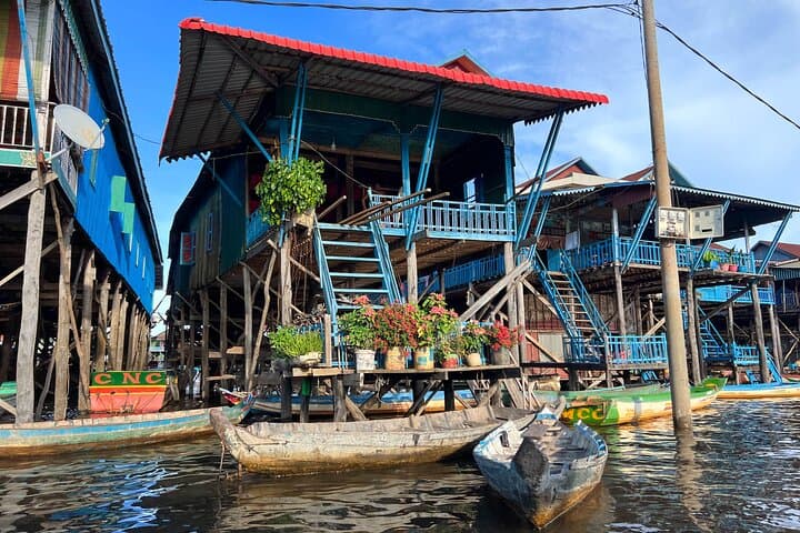 Phnom Kulen Day Tour: Waterfalls, 1000 Lingas & Kampong Phluk Sunset photo 6