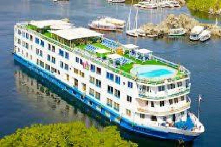 4-Day Nile Cruise from Aswan to Luxor — Temples, Tombs & Nile Life photo 1