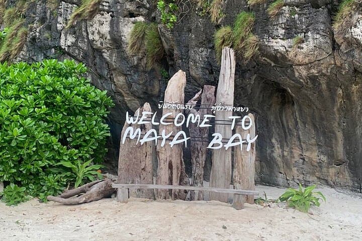 Phi Phi VIP Speedboat Charter — Private Trip to Maya Bay, Bamboo Island & Snorkeling photo 6