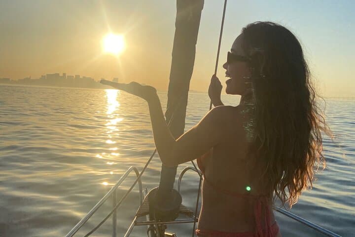 Sunset Sail Around Sugarloaf: Rio de Janeiro Sunset Sailboat Tour