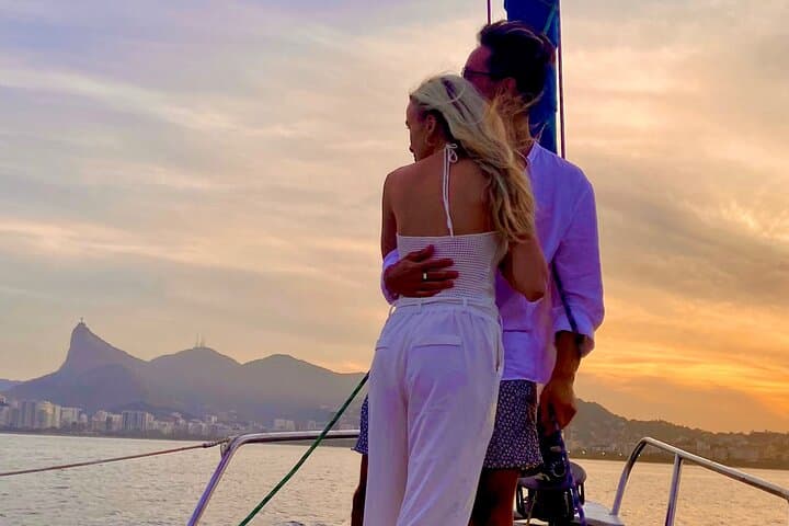 Sunset Sail Around Sugarloaf: Rio de Janeiro Sunset Sailboat Tour photo 4