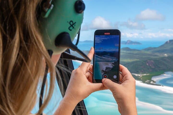 Whitsundays Helicopter: Reef & Whitehaven Spectacular (60-Minute Aerial Tour) photo 3