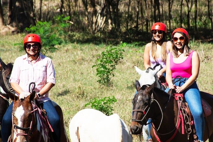 Tarcoles Ranch Ride: 2-Hour Private Horseback Adventure Near Carara photo 2