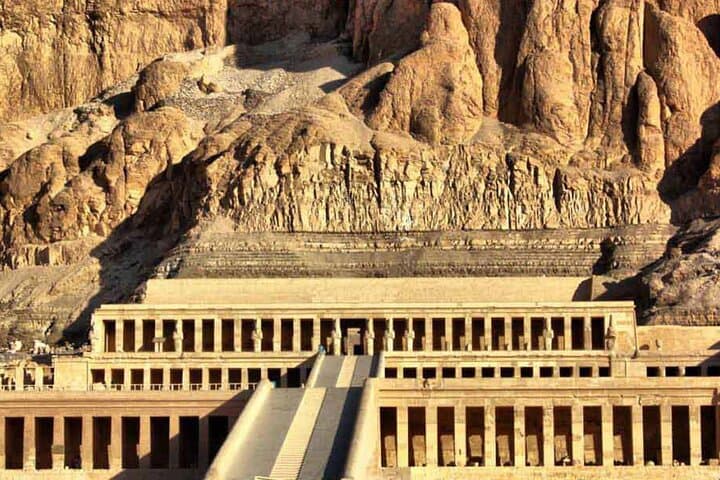 Sunrise Hot Air Balloon & Full-Day Luxor Tour: Valley of the Kings, Karnak & Hatshepsut photo 4