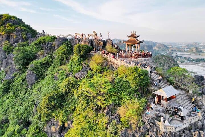 Ninh Binh Gateway Day Trip from Hanoi: Trang An, Tam Coc & Mua Cave photo 4