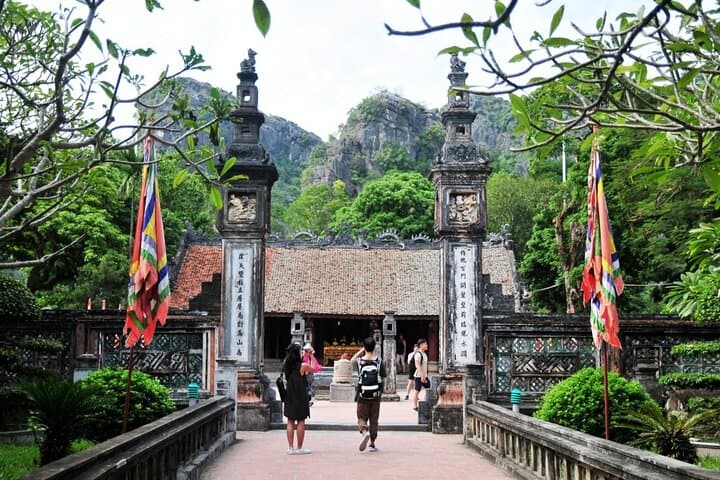 Ninh Binh Day Trip from Hanoi: Hoa Lu History, Trang An Boat & Countryside Bikes photo 6