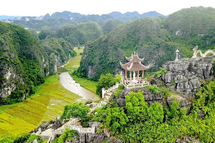 Private Ninh Binh Day Tour: Hoa Lu, Tam Coc Boat & Mua Cave Climb photo 2