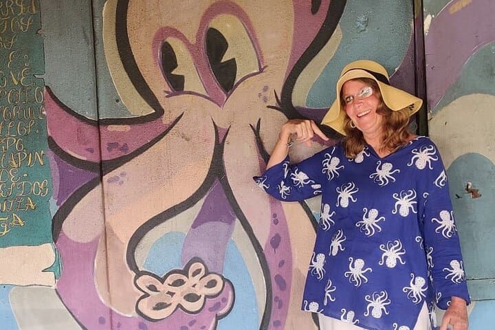 San Juan Private Beach-Side Sip and Paint with Santurce Art Walk photo 3
