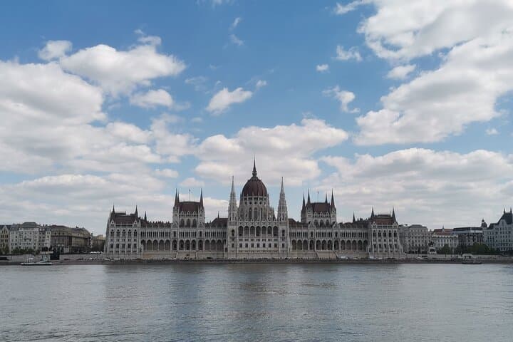 Budapest Highlights Private Bike Tour: Andrassy, City Park & Danube Promenade photo 2