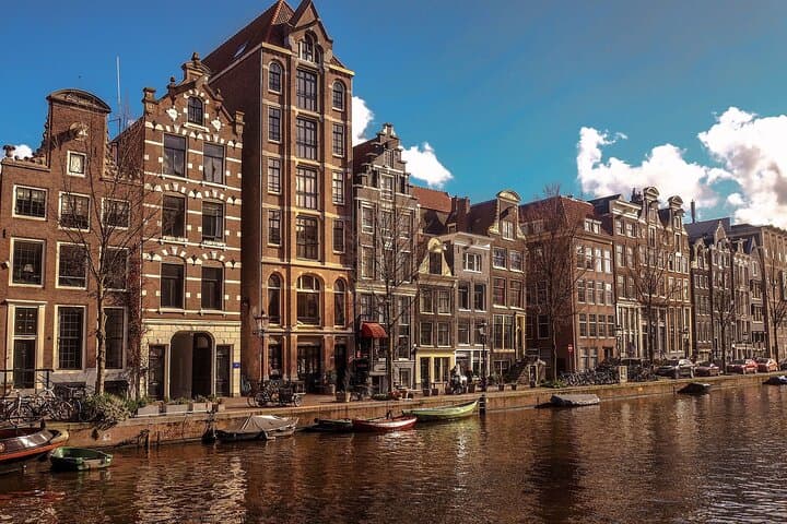 Private Hannover to Amsterdam Transfer with 2-Hour Stop in Münster photo 2