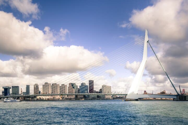 Private transfer Amsterdam to Rotterdam with 2-hour stop in Leiden photo 6