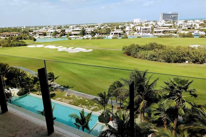 Experience the Puerto Cancun Golf Course: A 4-Hour Round Along the Caribbean Shoreline photo 3