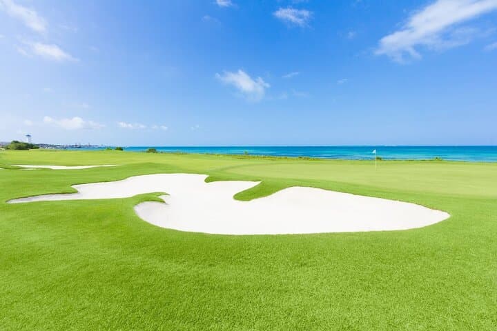 Experience the Puerto Cancun Golf Course: A 4-Hour Round Along the Caribbean Shoreline photo 4