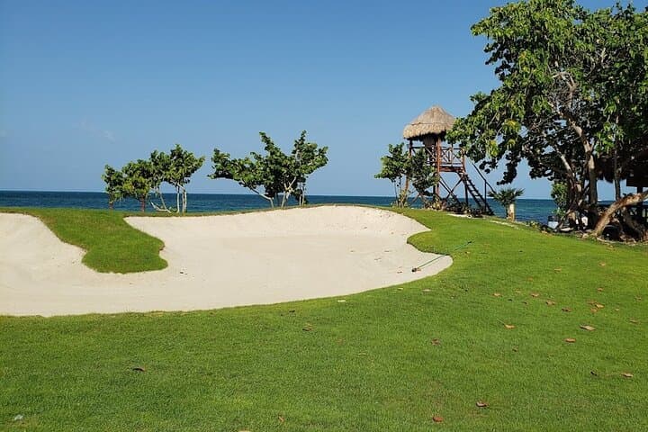 Experience the Puerto Cancun Golf Course: A 4-Hour Round Along the Caribbean Shoreline photo 5
