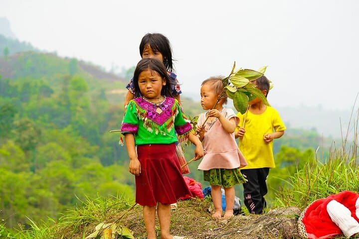 3-Day Trekking Ha Giang: Dong Van Karst Plateau Passes, Villages & Ma Pi Leng photo 3