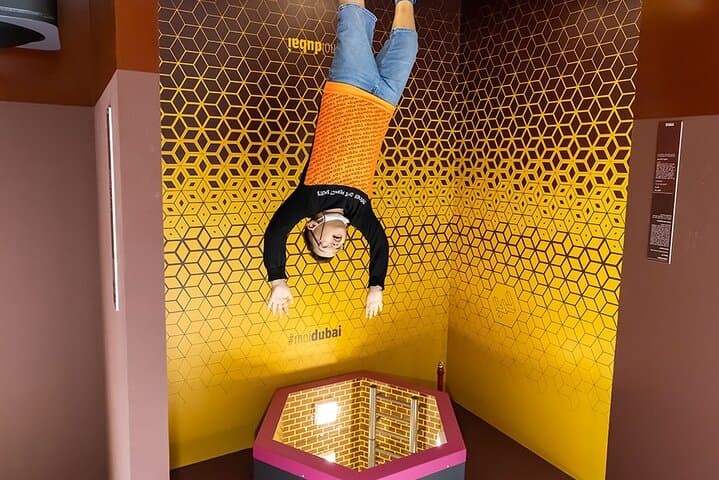 Museum of Illusions Dubai: Interactive Mind‑Bending Visit with Transfer photo 6