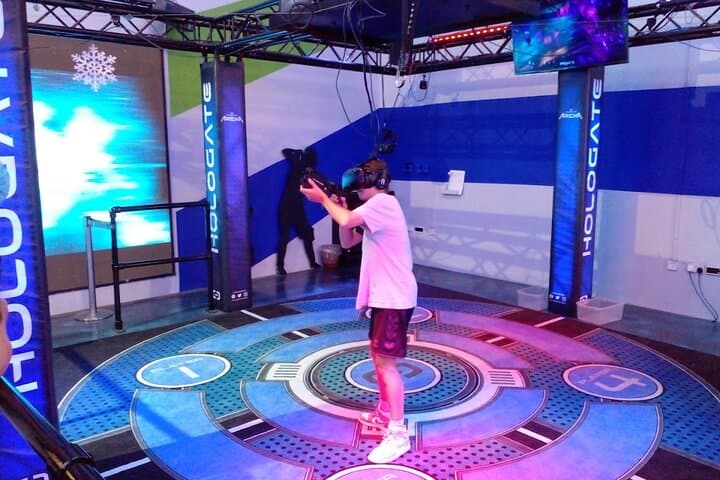 Play DXB Dubai VR Park: Immersive VR Experiences Inside The Dubai Mall photo 6