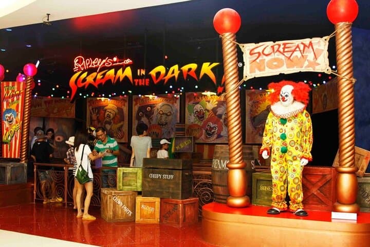 Pattaya Discovery Tour: Big Buddha, Floating Market & Ripley's in One Day photo 2